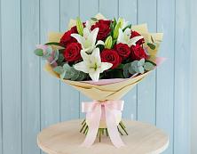 Букет цветов из:  Лилии и Розы в Плеханово