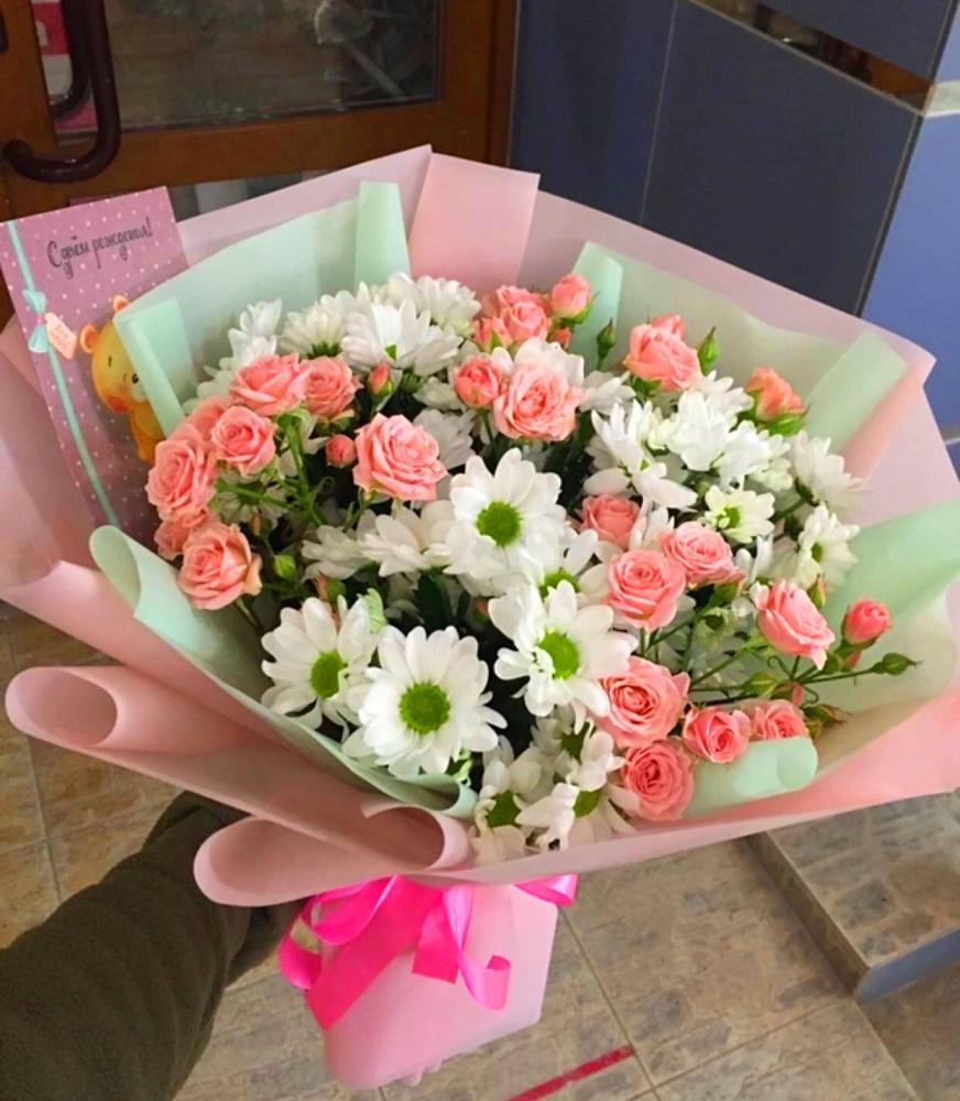 Букет цветов из: Розы и Хризантемы в Плеханово