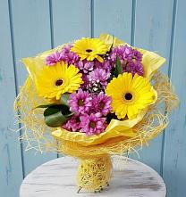 Букет цветов из:  Хризантемы и Герберы в Плеханово