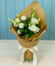 Букет цветов из:  Хризантемы и Лизиантусы в Плеханово