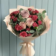 Букет цветов из:  Гвоздики и Розы в Плеханово